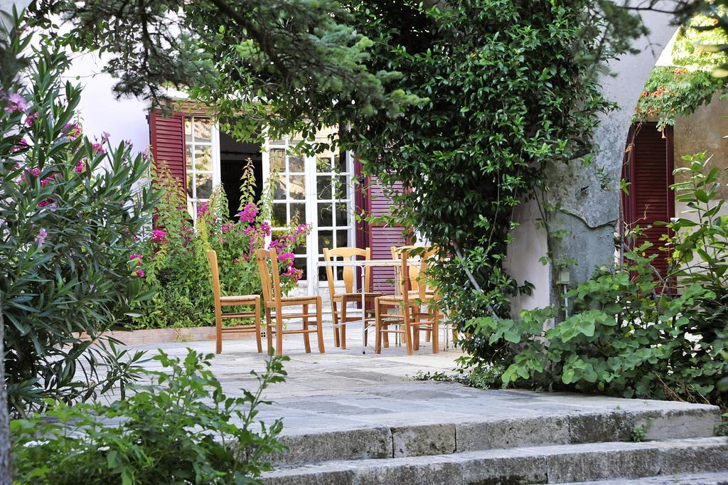 Kírinthos The Villa Averoff חדר תמונה